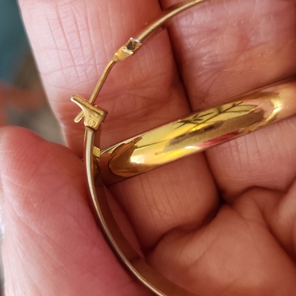 Vintage Monet Earrings Lot Silver Gold Tone Pierced Classic Elegant Jewelry - Picture 3 of 8